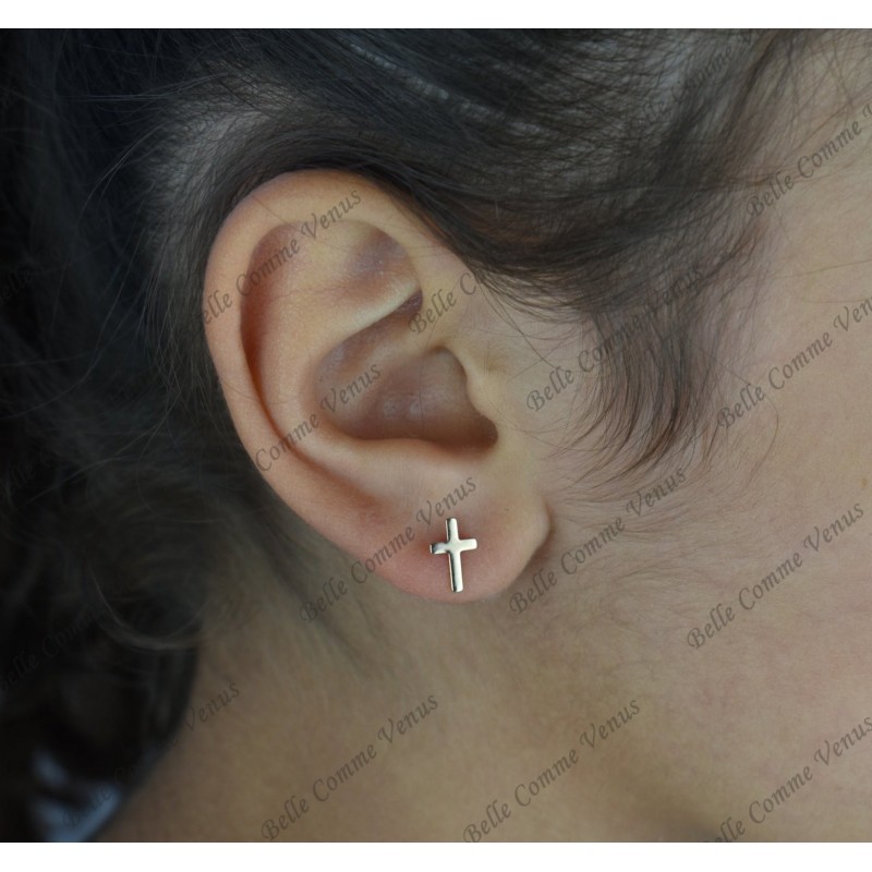 Boucles d'oreilles petite croix Plaqué OR 750 3 microns