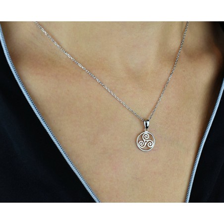 Collier triskel dans un cercle Argent 925 Rhodié