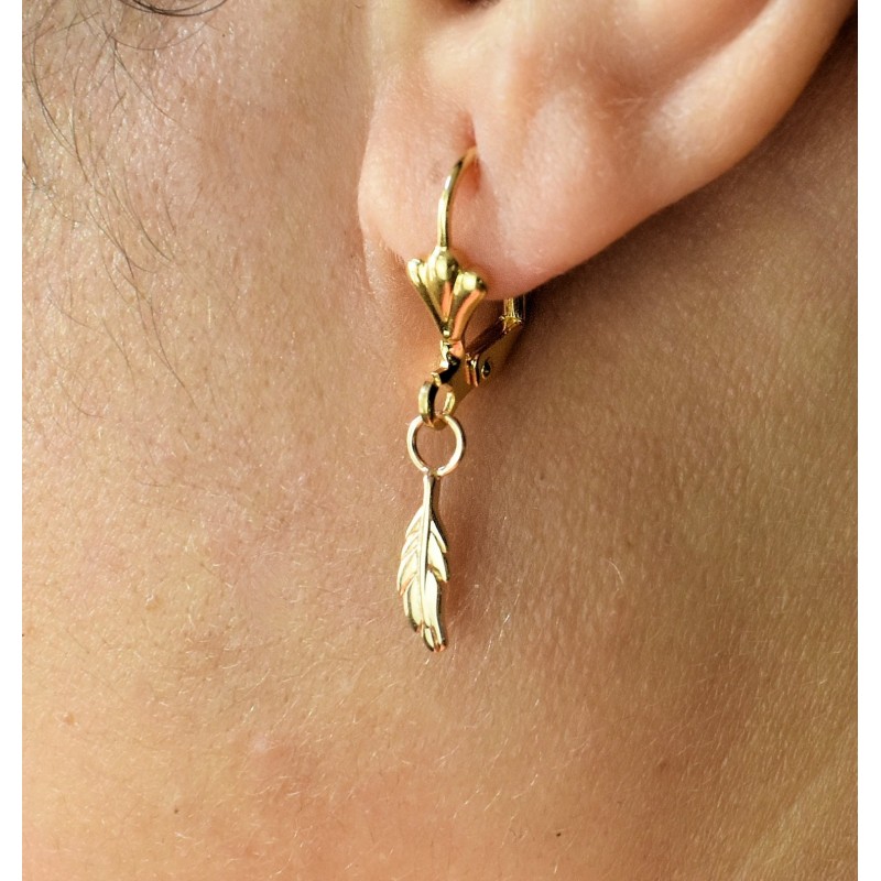 Boucles d'oreilles dormeuses plume pendante Plaqué or 750 3 microns