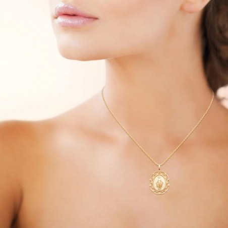 Collier médaille Vierge Miraculeuse contour ajouré motif arabesque Plaqué OR 750 3 microns