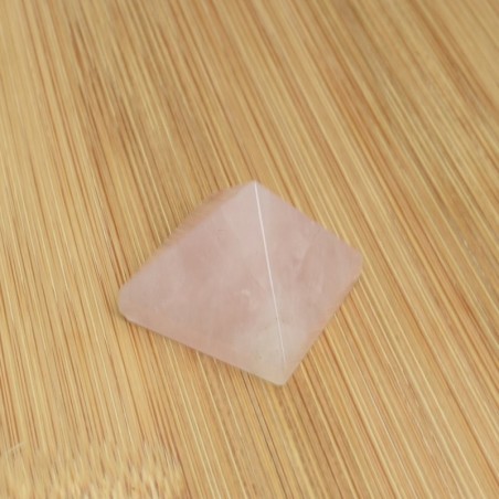 Pyramide Quartz rose pierre naturelle