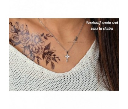 Pendentif croix sertie d'oxyde de zirconium ovale Argent 925 Rhodié