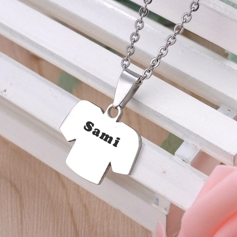 Collier maillot t-shirt prénom acier gravure personnalisée