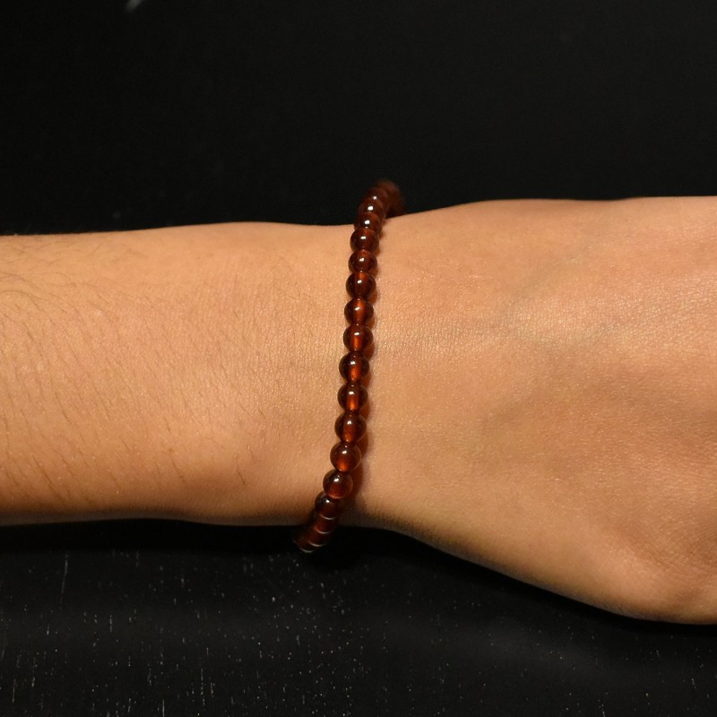 Bracelet en Grenat Brun Hessonite Force Intérieure et Stabilité Émotionnelle Bracelet en Grenat Brun Hessonite Force Intérieure et Stabilité Émotionnelle