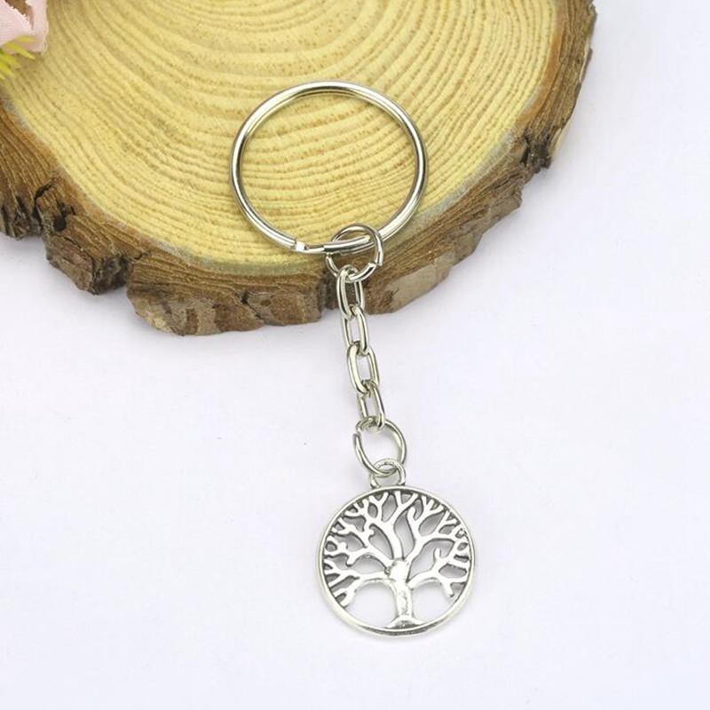 Porte-clés arbre de vie argenté