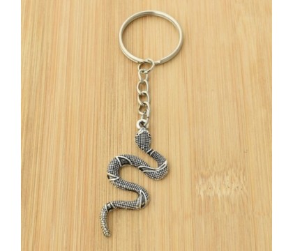 Porte-clés serpent argenté