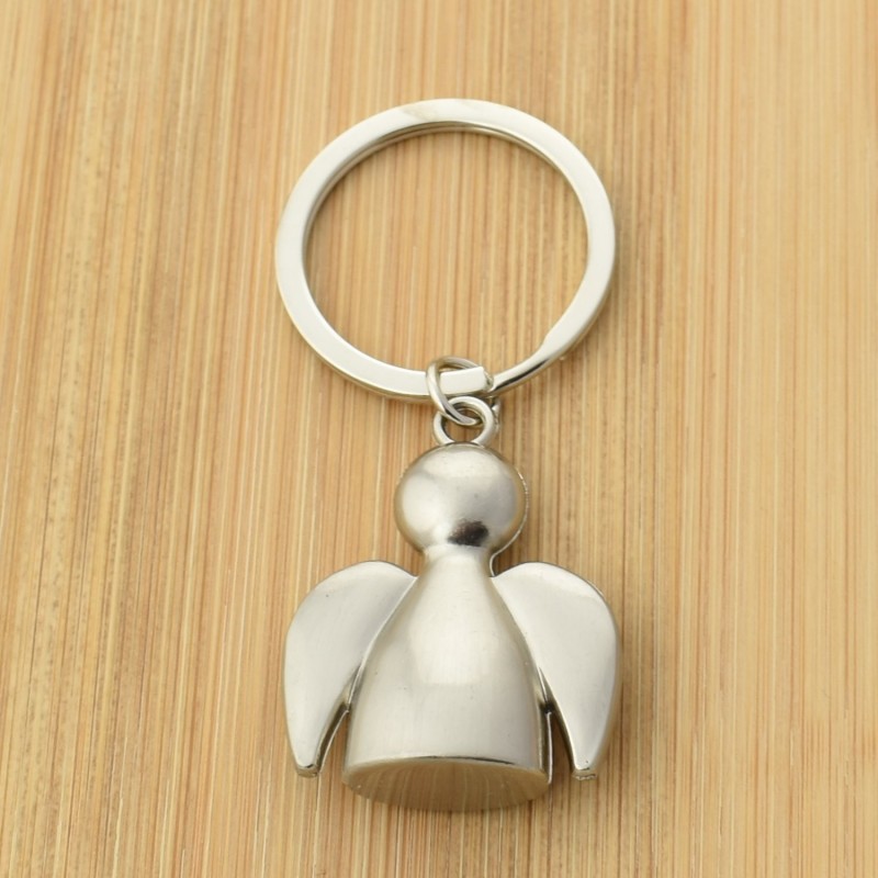 Porte-clés ange argenté avec des ailes Porte-clés ange argenté avec des ailes