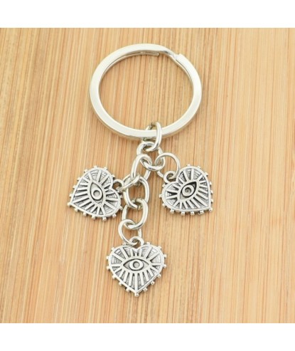 Porte-clés 3 pendentifs oeil dans un coeur argenté