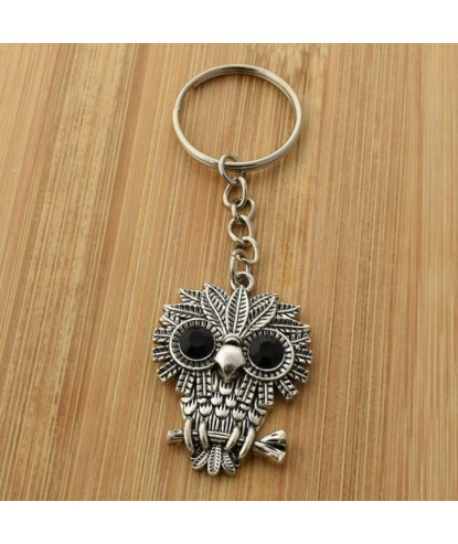 Porte-clés hibou aux grands yeux ronds et noirs argenté