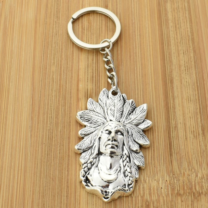 Porte-clés tête d'indien d'Amérique coiffe plume argenté