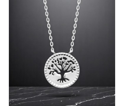 Collier arbre de vie ciselé ajouré dans un cercle Argent 925 Rhodié Collier arbre de vie ciselé ajouré dans un cercle Argent 925 Rhodié