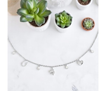 Collier porte bonheur chance coeur trèfle fer à cheval et oxydes de zirconiums Argent 925 Rhodié Collier porte bonheur chance coeur trèfle fer à cheval et oxydes de zirconiums Argent 925 Rhodié