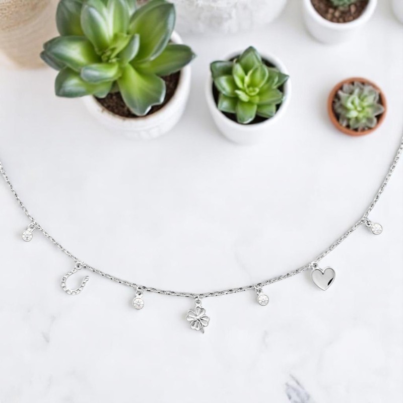 Collier porte bonheur chance coeur trèfle fer à cheval et oxydes de zirconiums Argent 925 Rhodié Collier porte bonheur chance coeur trèfle fer à cheval et oxydes de zirconiums Argent 925 Rhodié