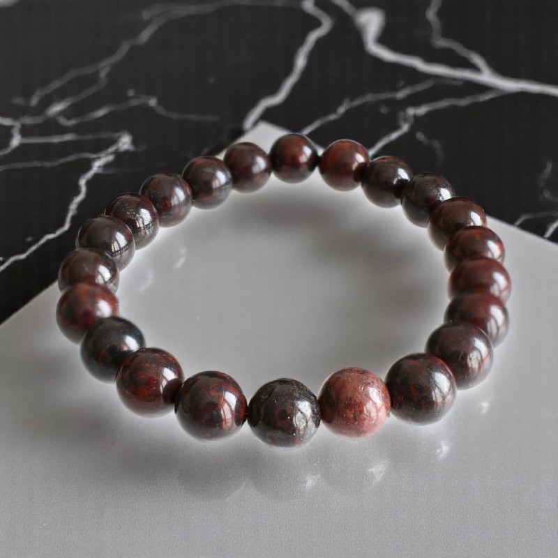Bracelet en Oeil de Fer Force et Protection Bracelet en Oeil de Fer Force et Protection
