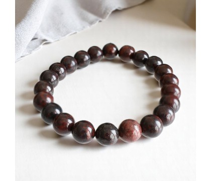 Bracelet en Oeil de Fer Force et Protection Bracelet en Oeil de Fer Force et Protection