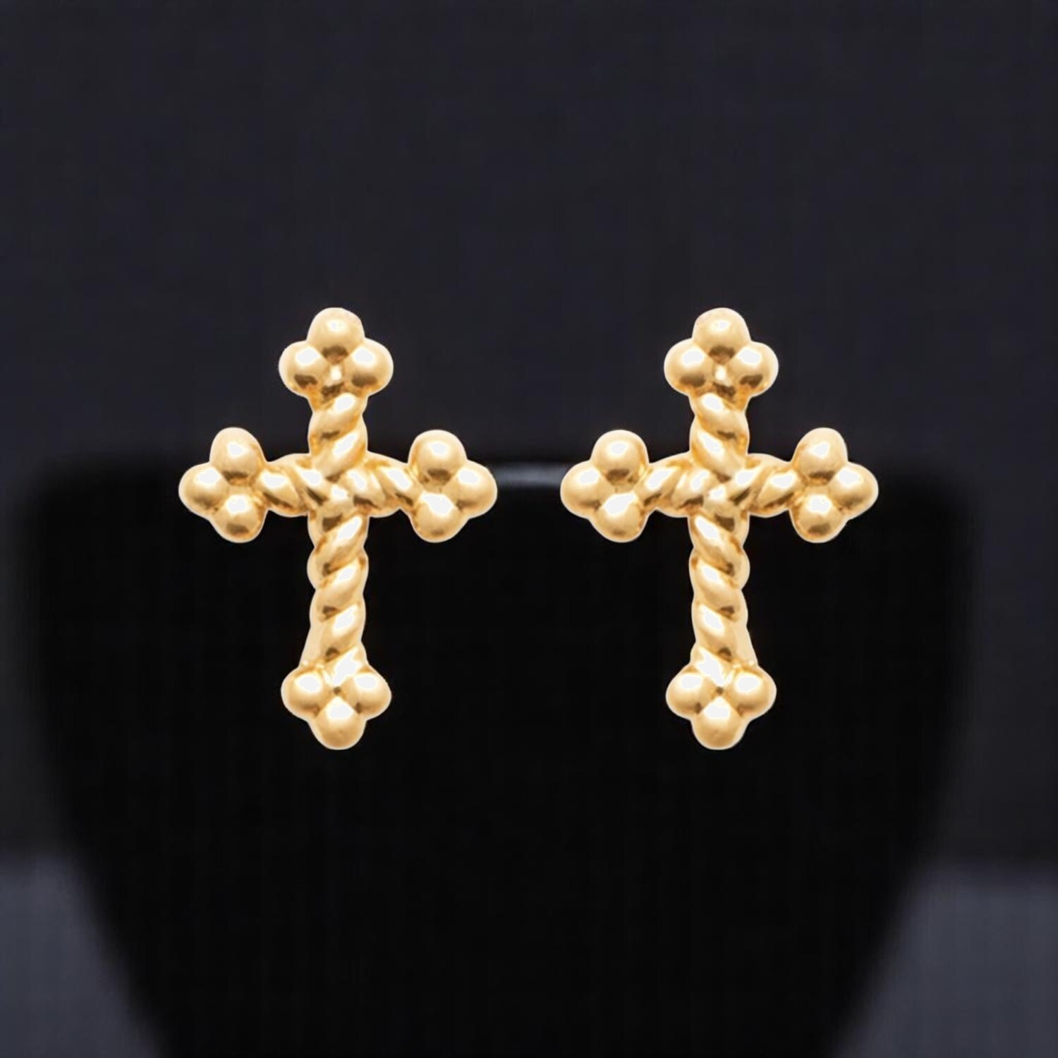 Boucles d'oreilles croix trèfle plaqué or 750