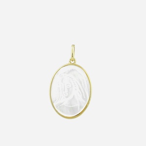 Pendentif Vierge Marie plaqué or 750 médaille nacre ovale - Vue principale symbole foi