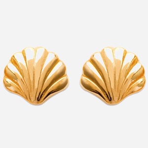 Boucles d'oreilles coquillage enfant plaqué or 3 microns mignonnes